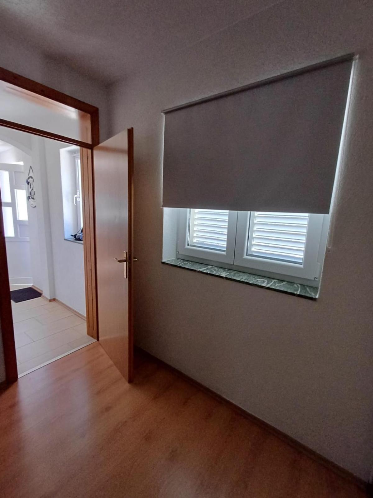 Apartamento Ambiente Jasenice  Exterior foto